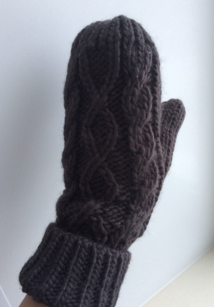 Fashion Knitted Thick Mitten