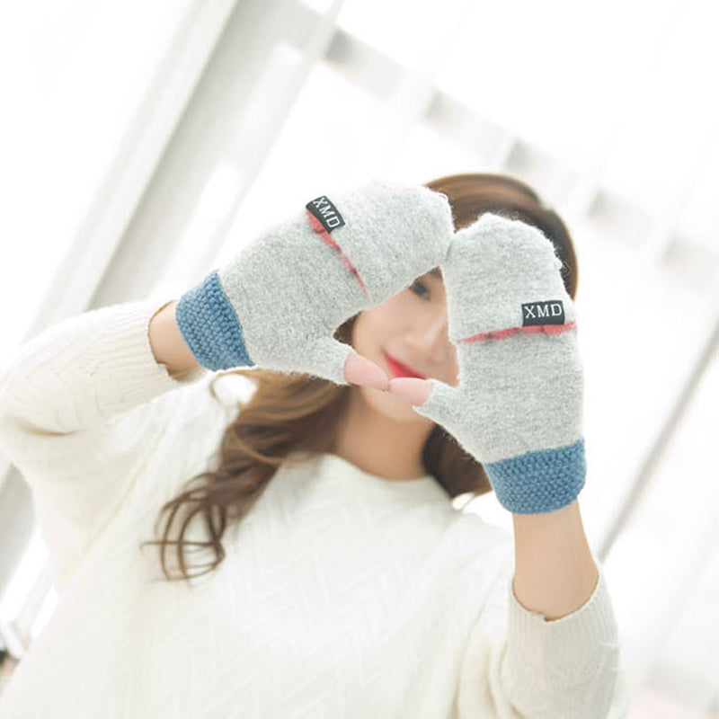 Clamshell Acrylic Fingerless Gloves