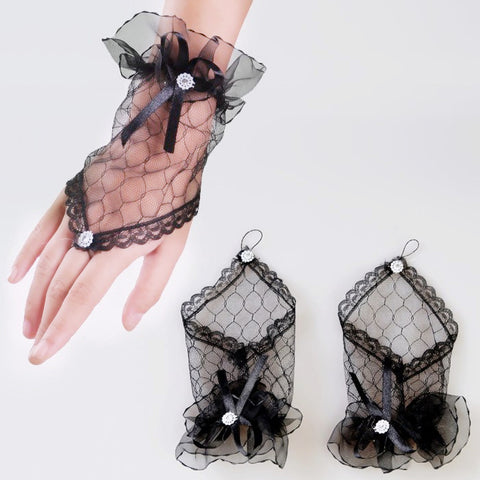 Trendy Lace Fingerless Gloves