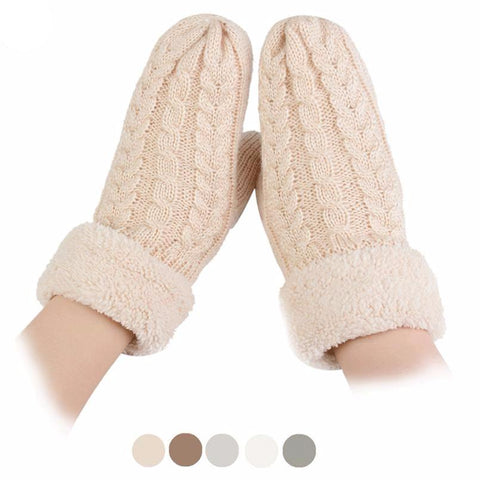 Super Knitted Mittens