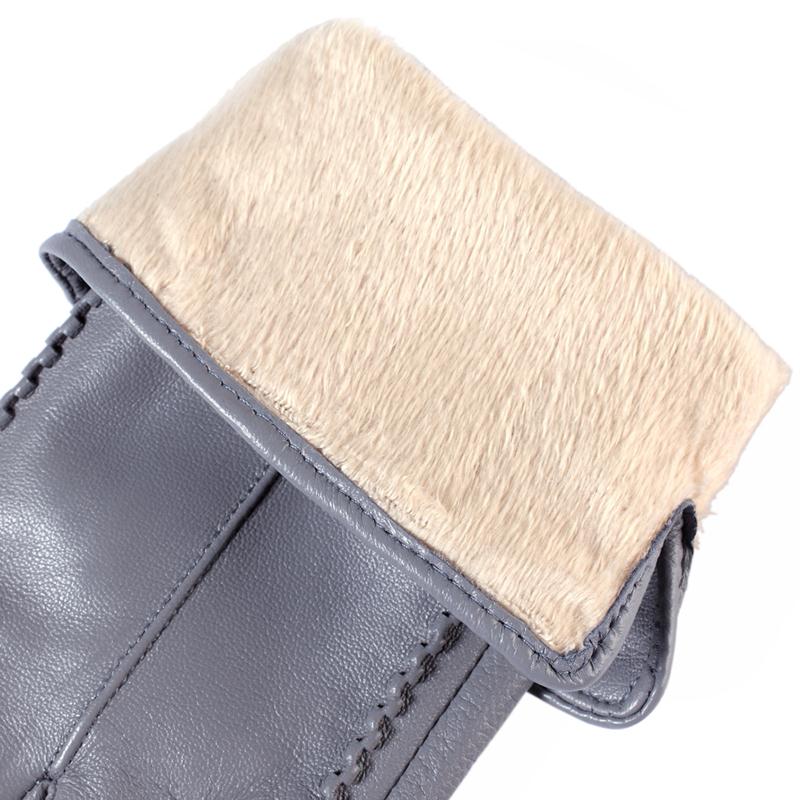 Luxurious Leather Women's Gloves