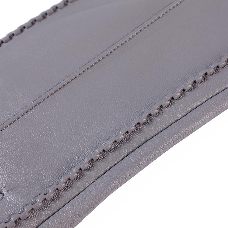 Luxurious Leather Women's Gloves