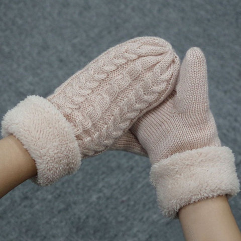 Fashion Warm Twist Knit Mittens