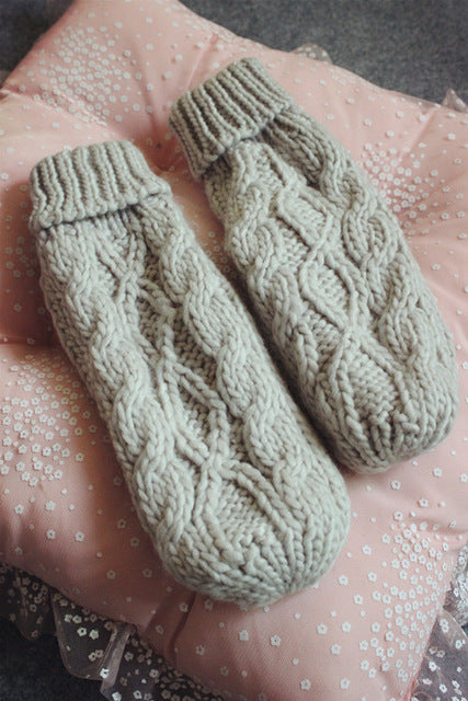 Fashion Knitted Thick Mitten