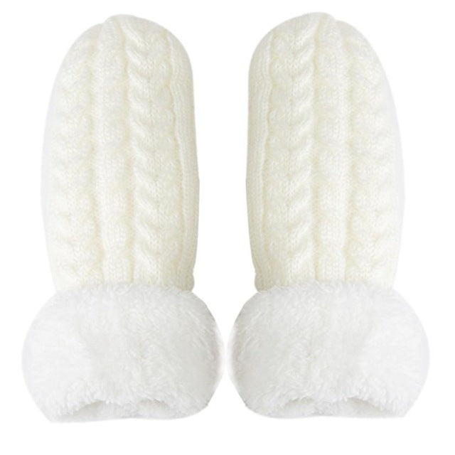 Super Knitted Mittens