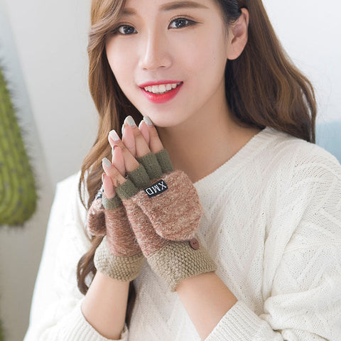 Clamshell Acrylic Fingerless Gloves