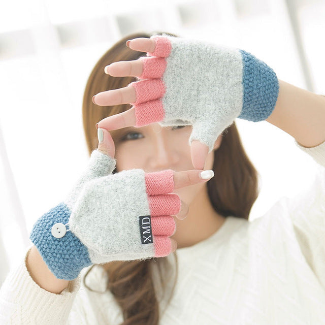 Clamshell Acrylic Fingerless Gloves