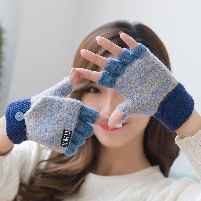 Clamshell Acrylic Fingerless Gloves